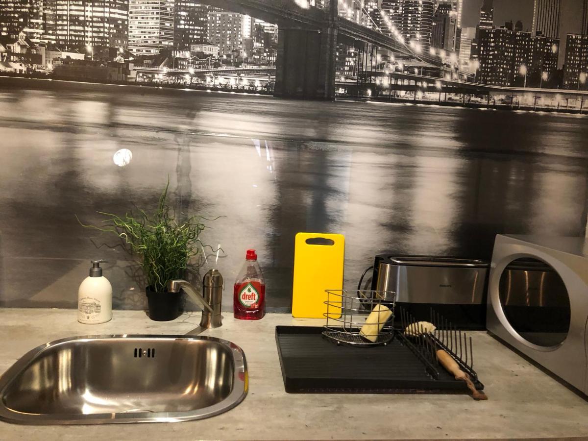 New York Loft - Fully Equipped And Available Long-Term - Perfect Location In City Center Daire Namur Dış mekan fotoğraf